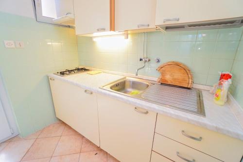 Konyha, Apartments with parking space Basanija, Umag - 27427 in Basanija