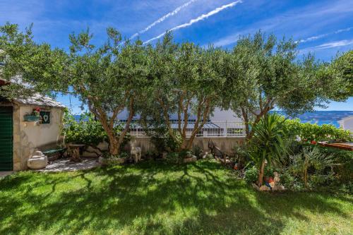 Family friendly house with a swimming pool Stanici Omis - 26978 - image 2