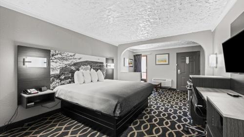 Travelodge Inn & Suites by Wyndham Norman - image 3