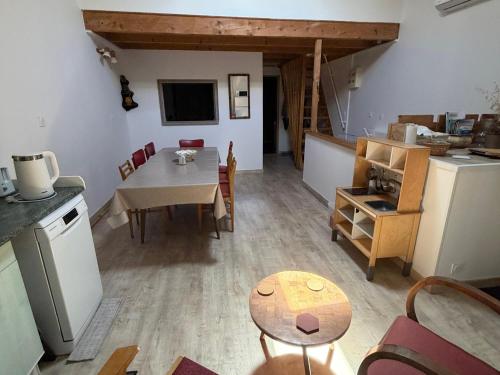 Charmante maison de village à Argelès-sur-Mer proche commodités - FR-1-732-92