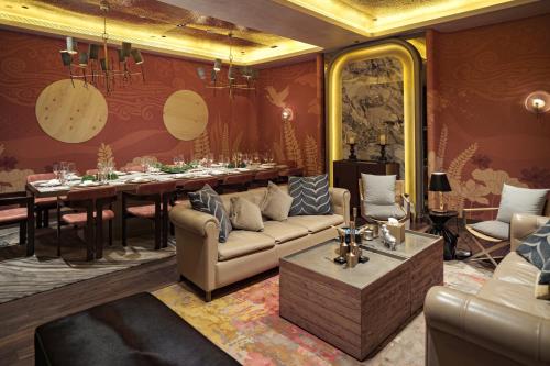 Meeting room / ballrooms, Naumi Hotel Singapore near Hill Street Building