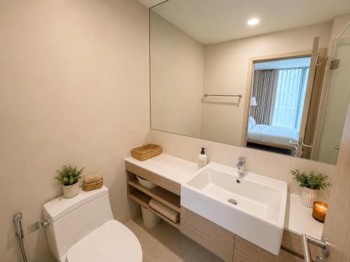 Luxury Resort vibes-5mins walk BTS Ekkamai, Bangkok (photo 9)