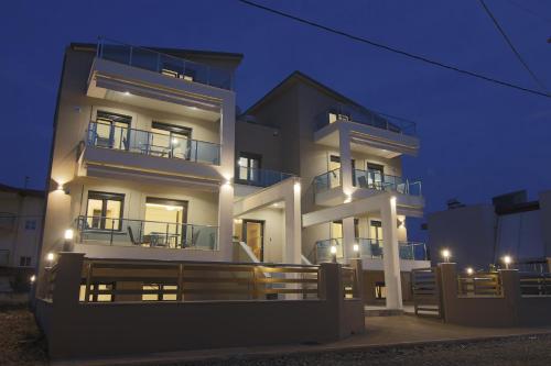 Callista Suites - image 5