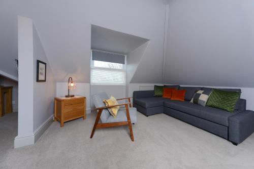 Mory House - image 6