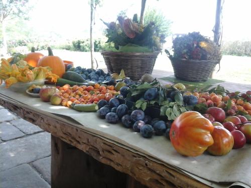 Ēdiens un dzērieni, Bio&B Cascina Montebello in Palacadžo