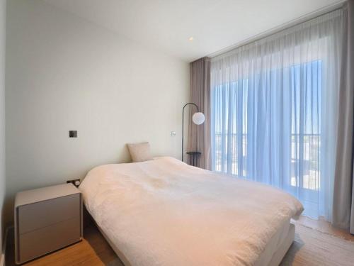 Luxury 3BR Apartment - Westfield & Central Line - image 6