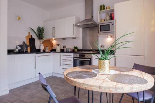 Special apartment with balconies - in the very heart of Leeds, Лидс (фото 2)