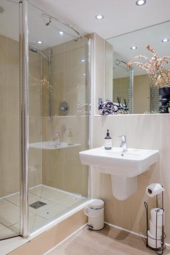 Special apartment with balconies - in the very heart of Leeds, Лидс (фото 10)