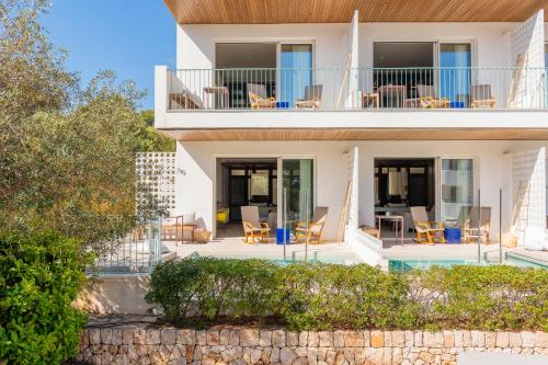 สระว่ายน้ำ, อินตูโรเทล กาลา เอสเมรัลดา - สำหรับผู้ใหญ่เท่านั้น (Inturotel Cala Esmeralda - Adults Only) in กาลาดอร์