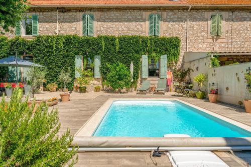 Aux Portes Des Alpilles - Chambre d'hôtes - Saint-Martin-de-Crau