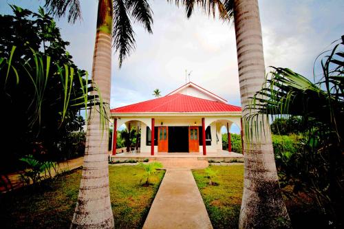 Tonga Holiday Villa