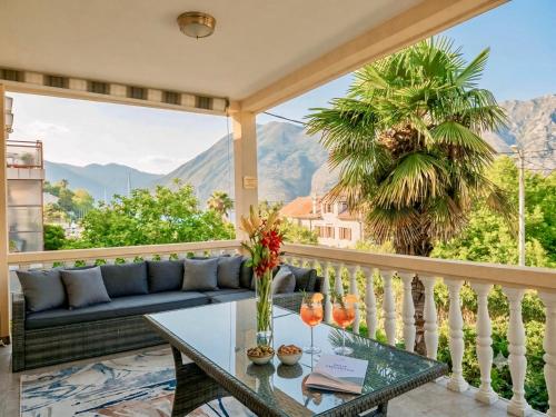 Apartments ASYA in Donji Stoliv