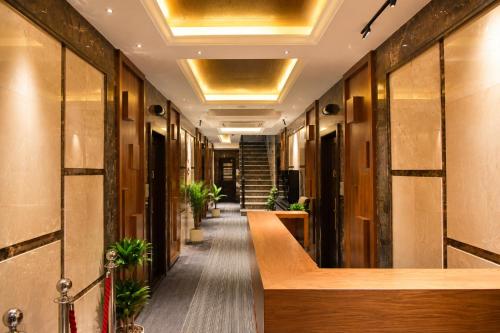 Lobby, Diamond Motel in Baghdad