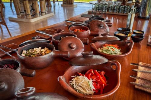 Ocean Mantra Village - All-Inclusive Eco Retreat in Poja