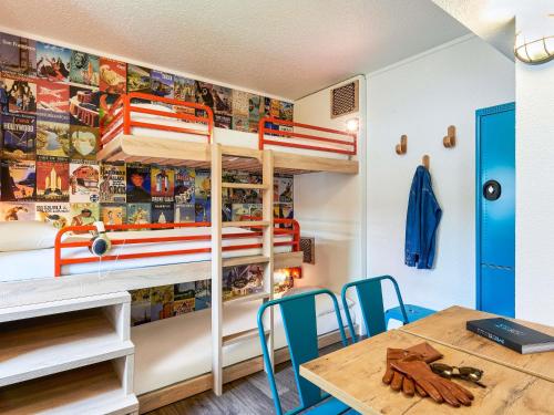 Shared room, mixed dormitory, shared bathroom, 6 guests