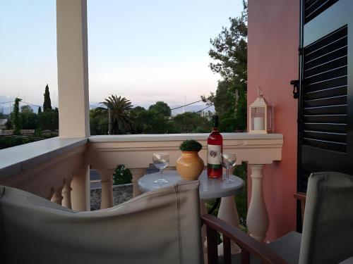 2BR Apt Kitchenette Pool 6 chambre d'hôte Gouviá