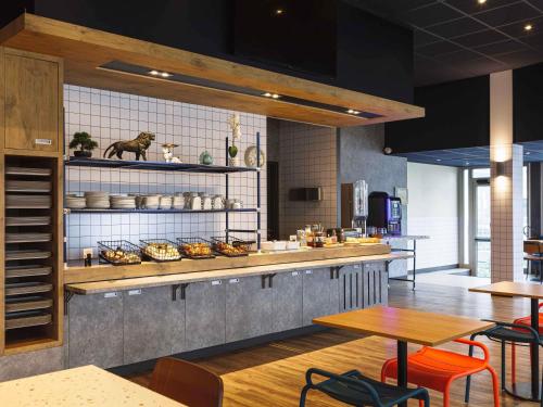 餐饮, 宜必思快捷里昂维勒班 (ibis budget Lyon Villeurbanne) in 里昂