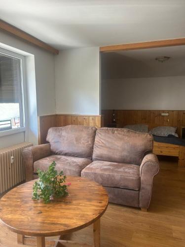 Simone's Platzerl - inklusive täglichem freien Eintritt Tauern Spa - nur 5 Gehminuten, Sommerkarte, privatem Garten mit Schwimmteich, Grill und Saunabereich 5