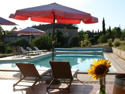 Quaint Holiday Home in Fayssac France with Pool gîte à louer Fayssac