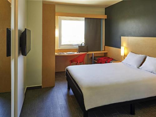 IBIS LOS MOCHIS Room Type - Standard Double Room
