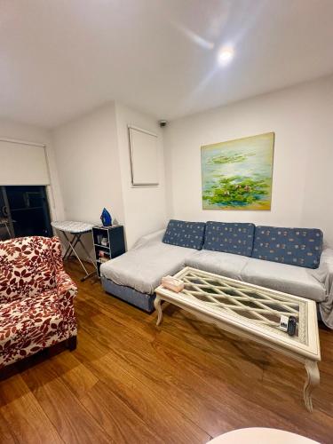 Spacious Master Room with Private Ensuite in Bundoora