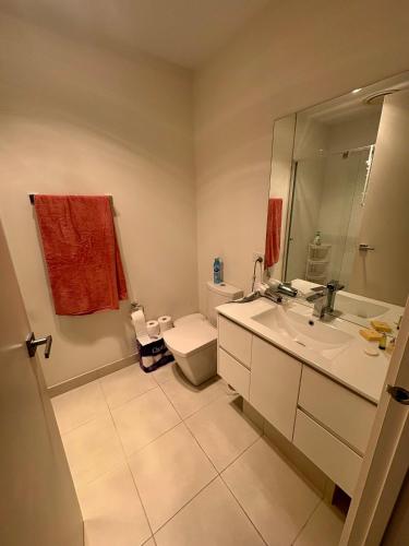 Spacious Master Room with Private Ensuite in Bundoora