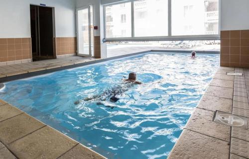 Appartement 3 étoiles - Piscine - ccbgfcd