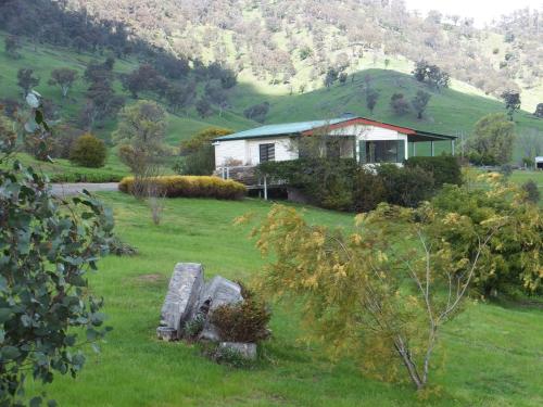 Two-Bedroom Cottage - Blue Gum