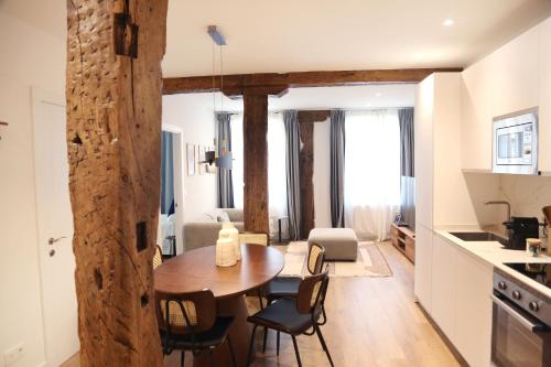 Piso de 3 habitaciones frente a la Catedral, Bilbao (fotografie 10)