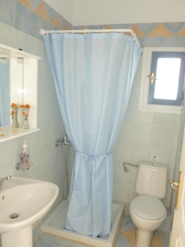 Manos Apartments - image 13