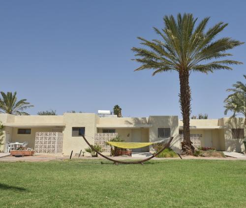 Eilot Kibbutz Country Lodging