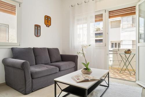 MIKLAT Sheinkin Street Bright with Balcony by FeelHome - image 4