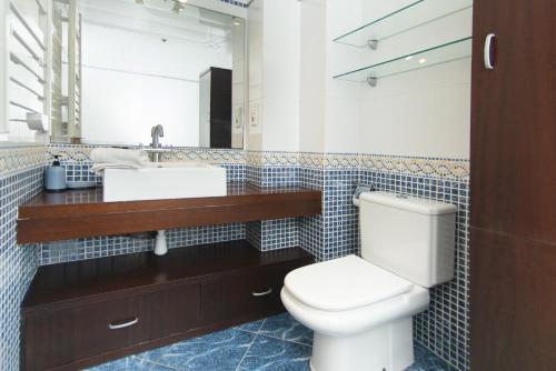WELCS APARTAMENTO 460 PDA con piscina comunitaria - image 3