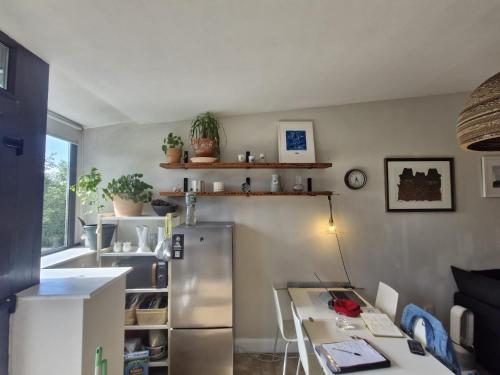 Stylish 1 BDR APT in the heart of Kilmainham – khách sạn tại Dalkey