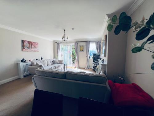 Orchards Residence - RARE find - entire property in Douglas