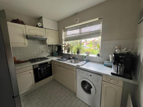 Orchards Residence - RARE find - entire property in Douglas