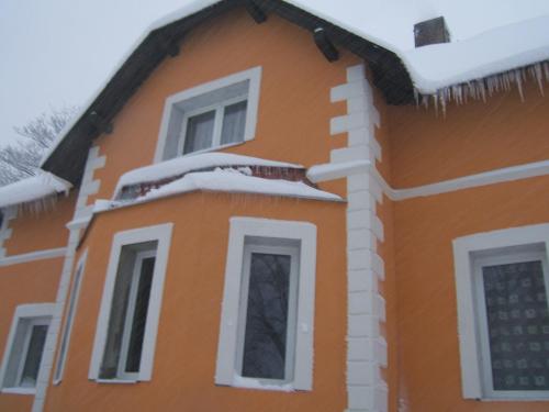 A szálláshely kívülről, Vila Slunecnice in Vejprty