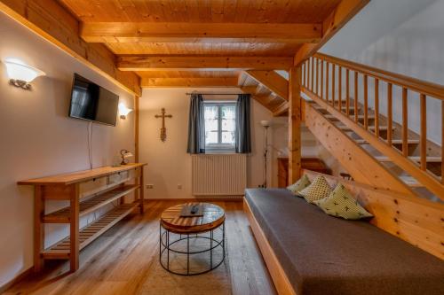 Zum Kirchenbauer 3