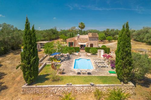 SON SERRA DE DALT by Sealand Villas