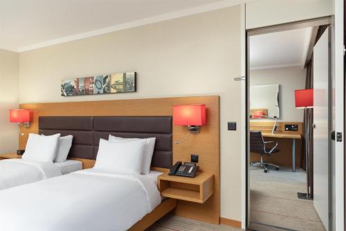 Interconnecting Room