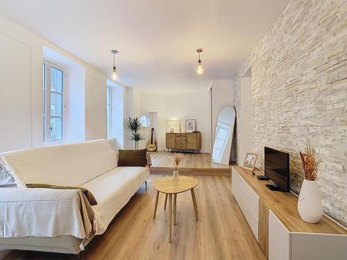 Le Catalan, centre ville, 4 personnes, 2 chambres, charme