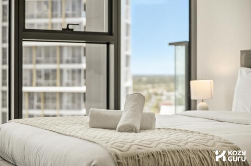 KozyGuru | Lidcombe | Olympic Park Gem + Parking - image 10