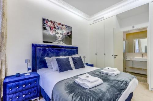 Luxury Apartment with Private Sauna & Jacuzzi in Edgewater (NJ)