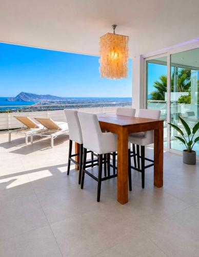 Villa Alteart Luxury Escape in Atea