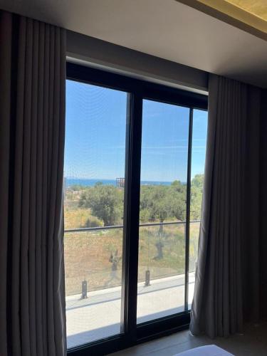 Qeparo Residences by the Sea in เคปาโร