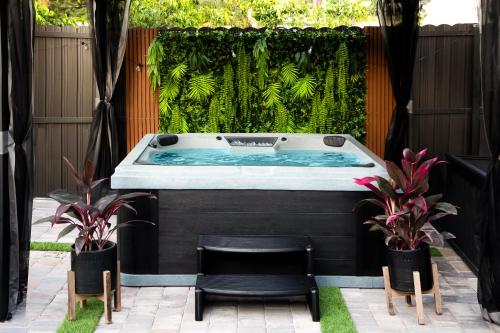 Instalações, Black Vanilla Luxe Retreat - Sauna, Cold Plunge & Pure Relaxation in East Naples