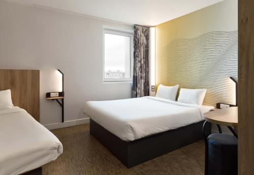 B&B Hotel PARIS GENNEVILLIERS ASNIERES Room Type - Triple Room