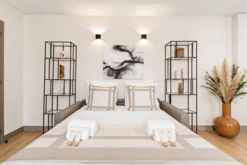 Stunning property near Arc de Triomphe - image 11