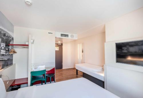 B&B Hotel Zürich Airport - image 13