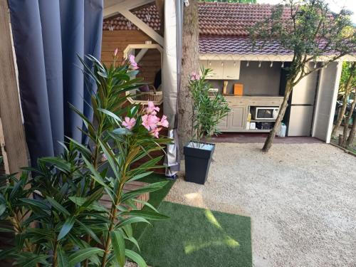 Chalet Les Buis in Saint Paul Les Romans